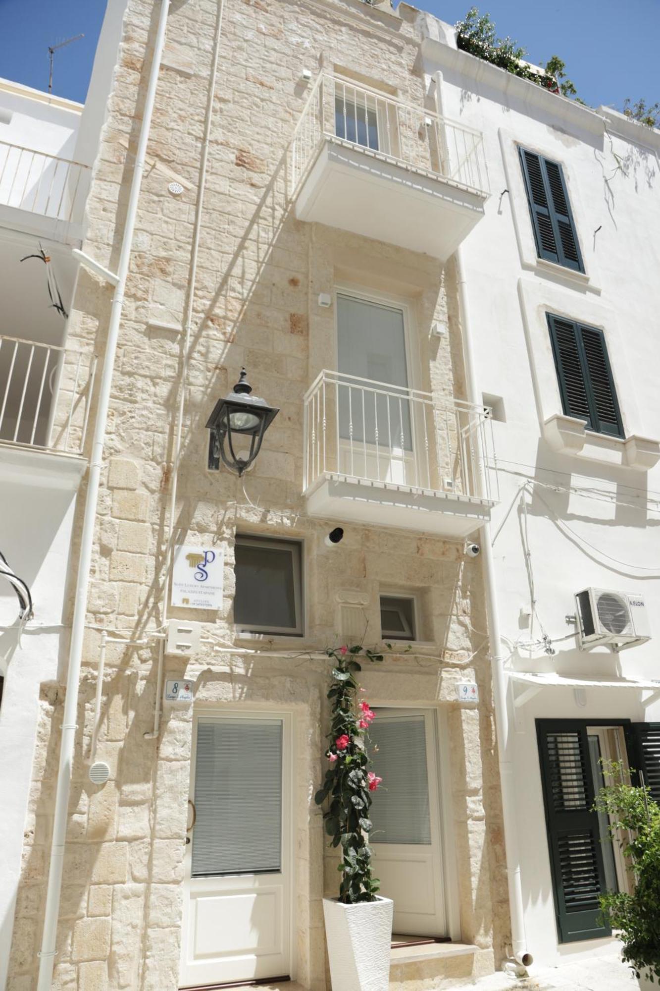 Palazzo Stapane Home Suite 9 - Luxury Living โมโนโปลี ภายนอก รูปภาพ