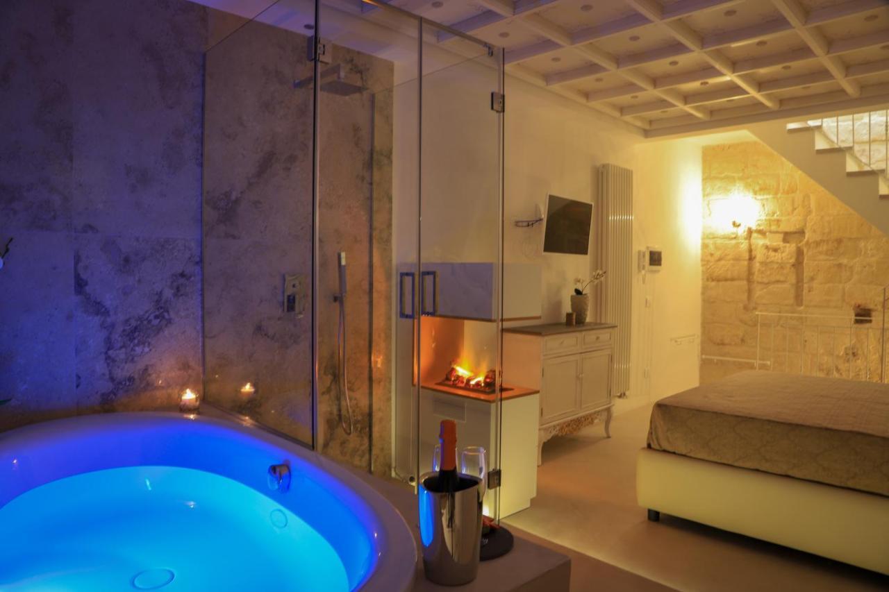 Palazzo Stapane Home Suite 9 - Luxury Living โมโนโปลี ภายนอก รูปภาพ