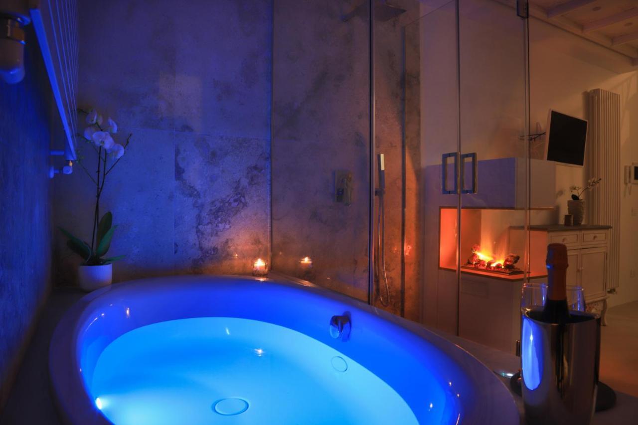 Palazzo Stapane Home Suite 9 - Luxury Living โมโนโปลี ภายนอก รูปภาพ
