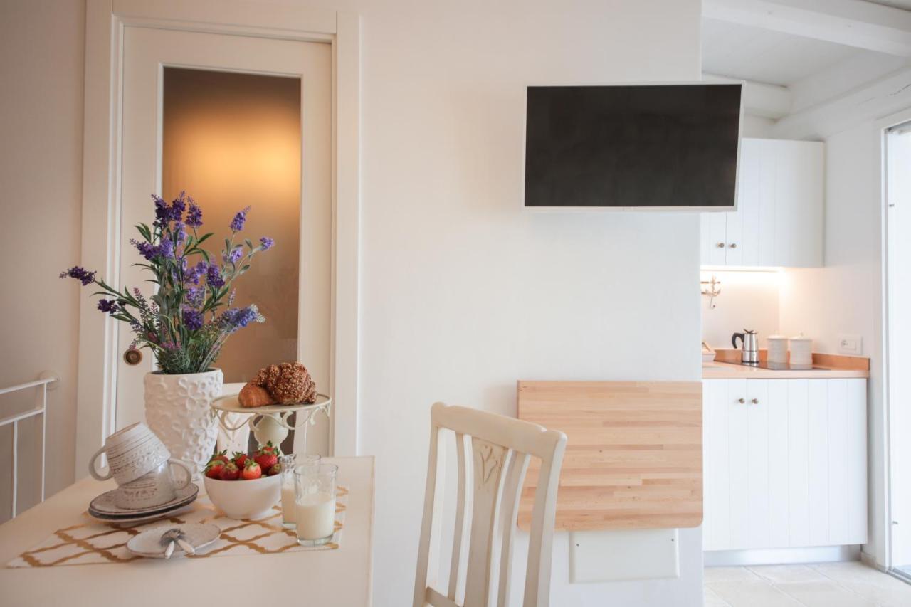 Palazzo Stapane Home Suite 9 - Luxury Living โมโนโปลี ภายนอก รูปภาพ